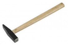 Молоток 200гр деревянная ручка оксидированное покрытие